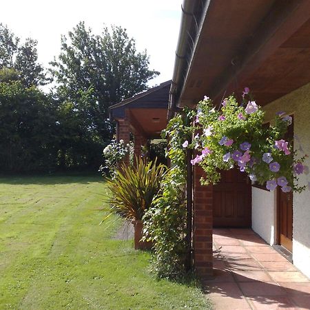 Apple Tree Hotel Bridgwater Extérieur photo
